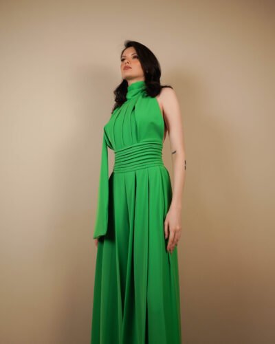 Open-back crêpe jumpsuit - Image 3